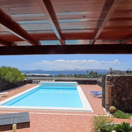 Willa Cortijo De Faro Pechiguera